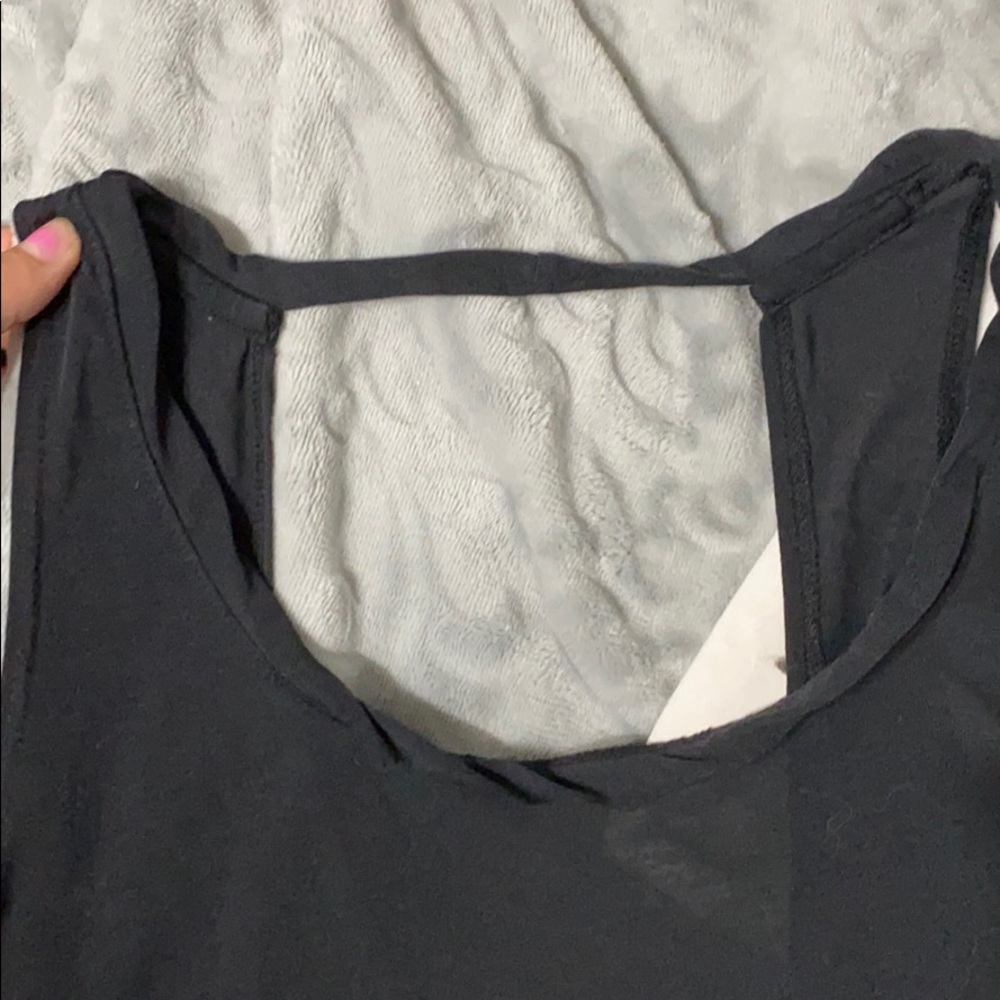 Tank top bundle - Picture 2 of 3